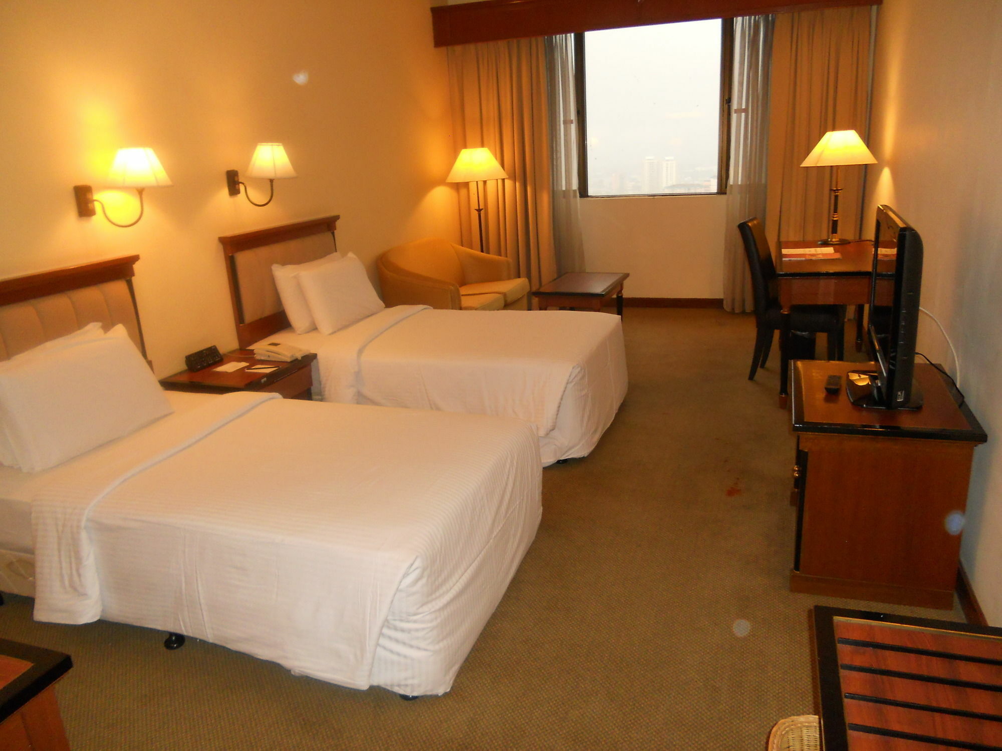 Dynasty Hotel Куала-Лумпур Экстерьер фото